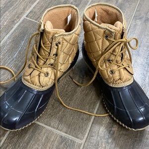 Quilted duck boots!